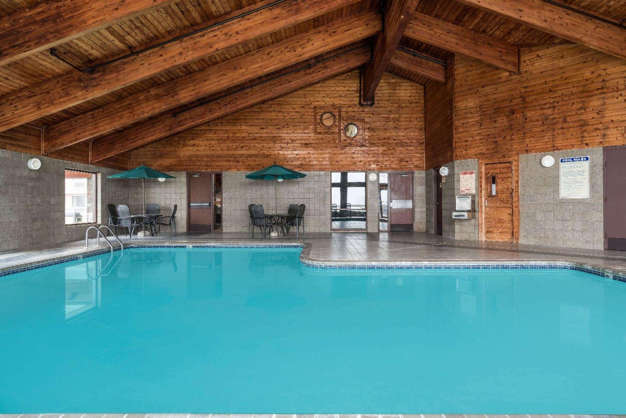 Americinn By Wyndham Tofte Near Lake Superior Exterior photo